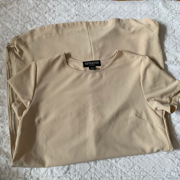 Light brown mini dress - Picture 3 of 3